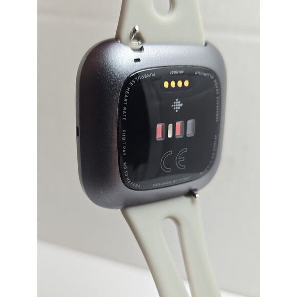 Fitbit Versa 2 Smartwatch Gray 40mm Alexa WR50M Always On Display Works - Picture 10 of 10